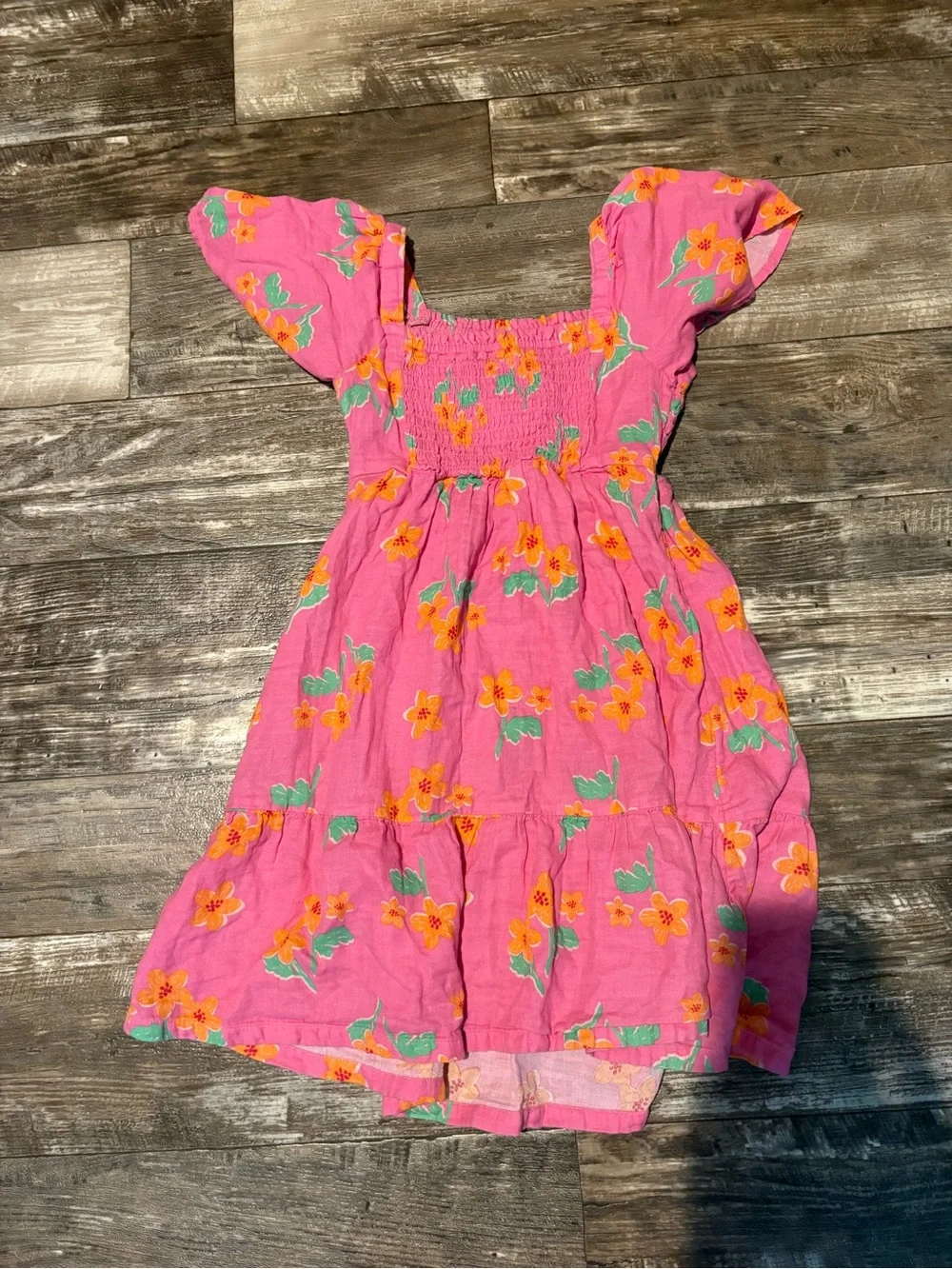 Old Navy Girls Pink Floral Smocked Sundress Size L 10-12